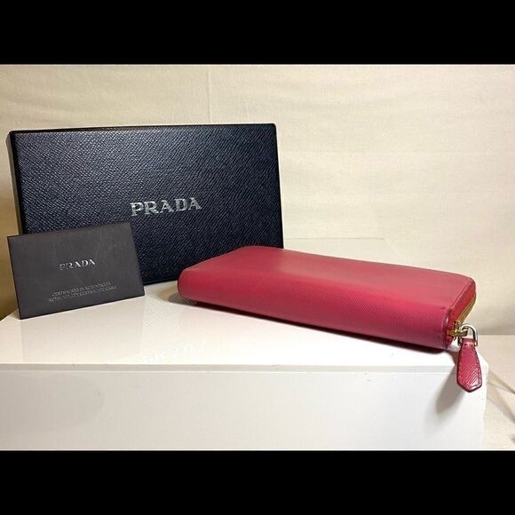 Authentic Prada Saffiano Zippy Wallet - Picture 7 of 11